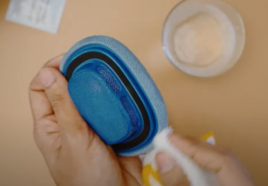 How To Clean Headphone Pads: Easy Steps - Headphones Pedia